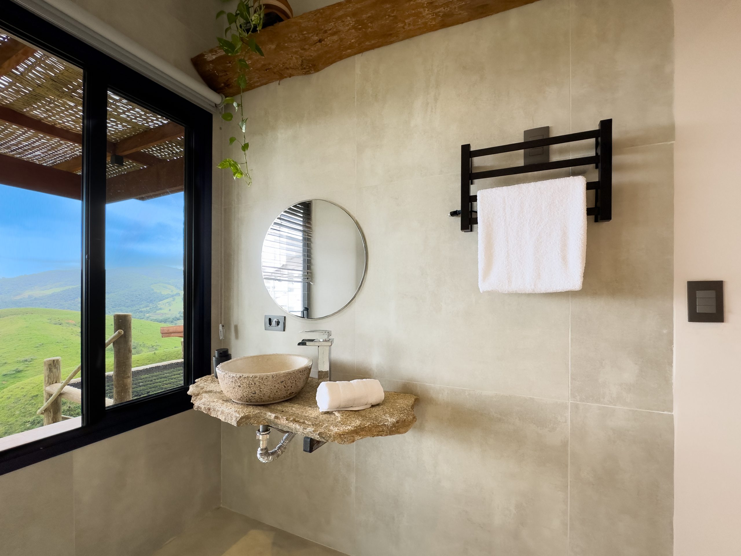 Banheiro com Sauna no Monte Ybityara